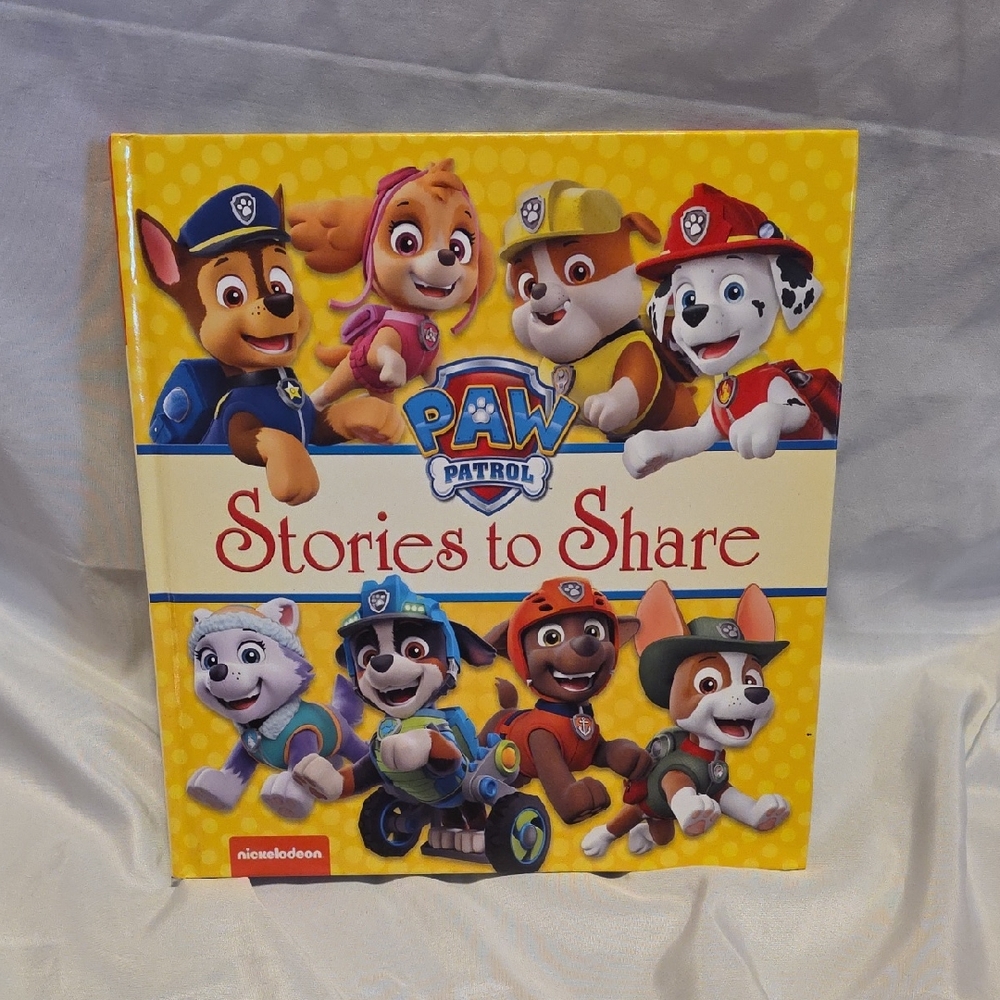 Nickelodeon Paw Patrol Yellow Storybook
